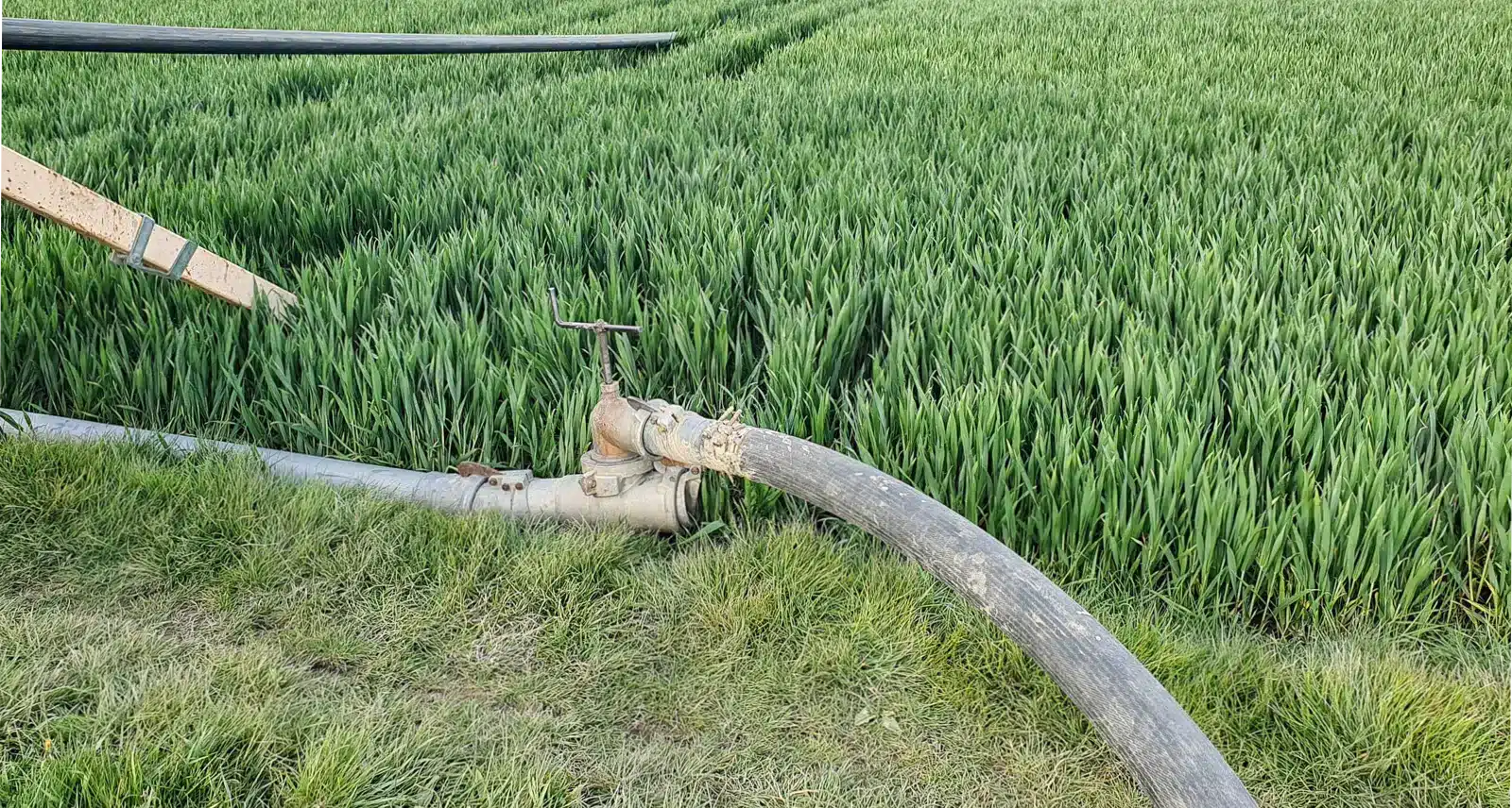 stockage eau irrigation credit Nadège PETIT @agri_zoom